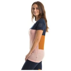 Stoic - Women's MerinoMesh150 BensjonSt. II T-Shirt - T-shirt En Laine Mérinos -Stoic Boutique stoic womens merinomesh150 bensjonst ii t shirt t shirt en laine merinos detail 11